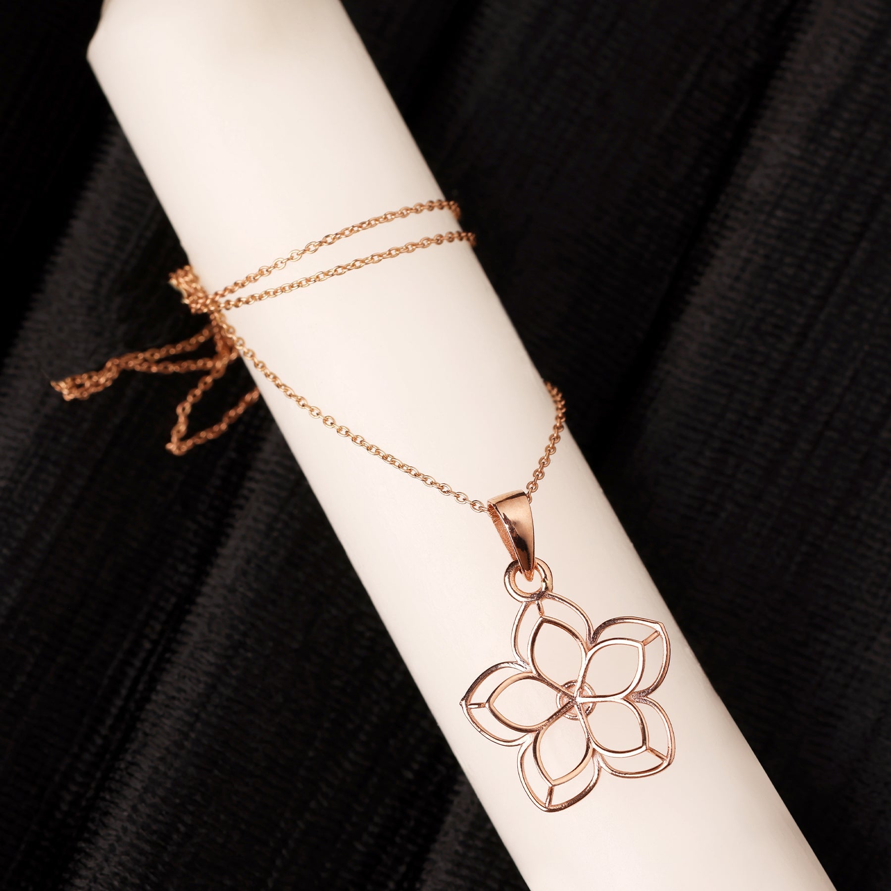 Fleurea - 9K Gold Jewellery India | BIS Hallmarked Fine Gold | NayoreFleurea