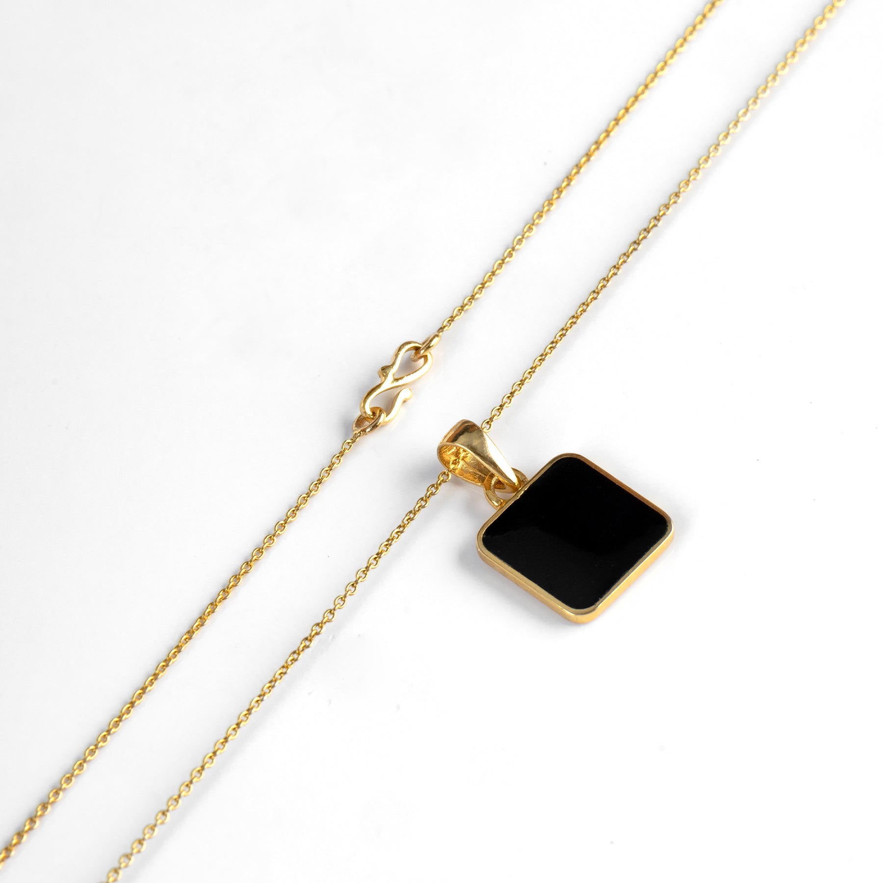 Noctra - 9K Gold Jewellery India | BIS Hallmarked Fine Gold | NayoreNoctra